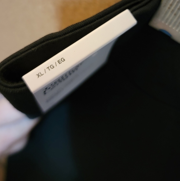 Nike Leggings- XL NWT - Picture 5 of 5